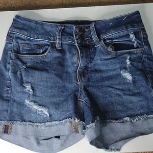 Low Rise denim shorts